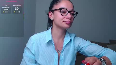 SereneSophi online show from November 2, 1:42 am