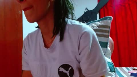 Snapshot of sexmilkdirty chatting on October 9, 11:31 pm sexmilkdirty online show from October 9, 11:31 pm