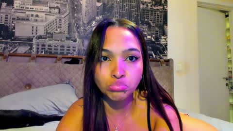 Snapshot of sexualmindset chatting on October 13, 2:20 pm Andrea online show from October 13, 2:20 pm