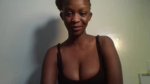 sexxy_divva online show from June 2, 8:10 pm