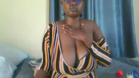 sexxy_mish online show from July 7, 7:23 am