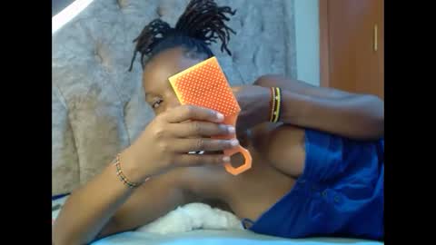 Snapshot of sexxy_santa chatting on December 19, 5:18 am Santa online show from December 19, 5:18 am