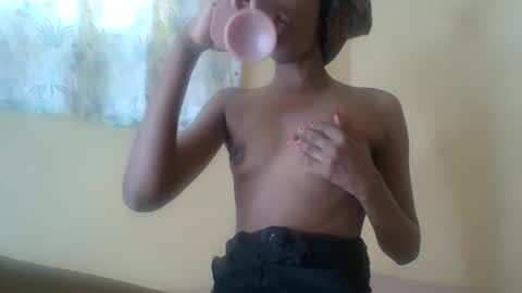 sexxy_tyih online show from November 29, 9:57 am