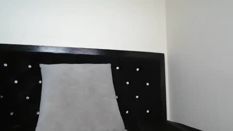 ivy online show from November 3, 6:01 pm