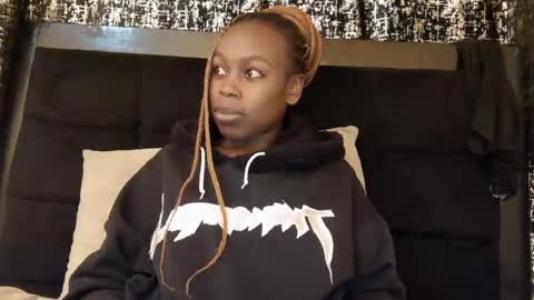 ivy online show from February 17, 7:13 pm