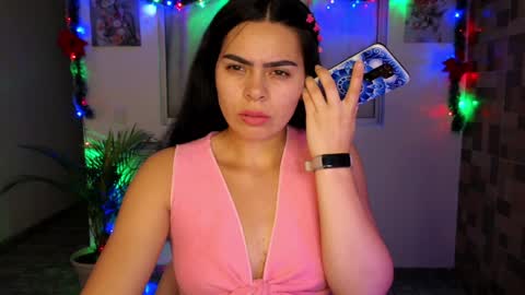 Snapshot of sexxylady__ chatting on December 3, 11:54 am Angie online show from December 3, 11:54 am