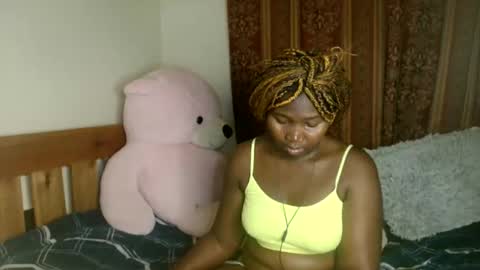 Snapshot of sexxypritty chatting on September 22, 5:33 pm sexxypritty online show from September 22, 5:33 pm