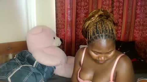 Snapshot of sexxypritty chatting on October 14, 6:05 am sexxypritty online show from October 14, 6:05 am