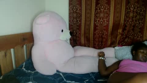 Snapshot of sexxypritty chatting on October 1, 7:52 pm sexxypritty online show from October 1, 7:52 pm