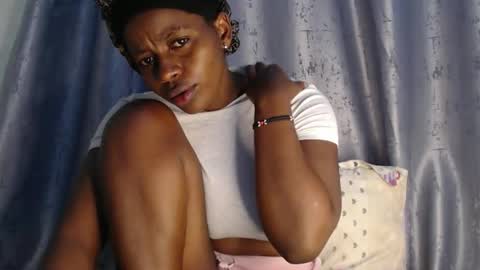Snapshot of sexxywider_ebony chatting on October 7, 10:41 am sexxywide ebony online show from October 7, 10:41 am