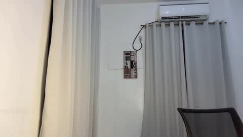 ches online show from November 30, 6:23 pm