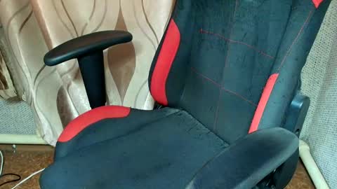 Jessica  Face only in pvt or in snapchat Dont ask more.... online show from February 19, 12:16 pm