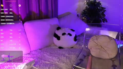 Snapshot of sexy_blonde_doll chatting on March 7, 11:37 pm Lina online show from March 7, 11:37 pm