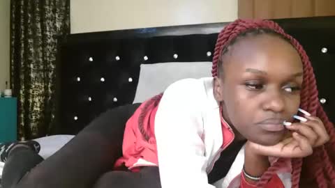 Snapshot of sexy_bree25 chatting on September 14, 4:49 pm bree online show from September 14, 4:49 pm