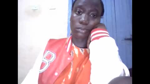 sexy_butty01 online show from February 16, 9:36 pm