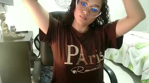 danna gomez online show from February 24, 8:25 pm