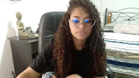 danna gomez online show from February 10, 1:11 pm