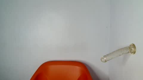 Snapshot of sexy_lilyyy chatting on October 12, 2:14 am lily online show from October 12, 2:14 am
