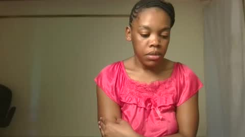 sexy_lyna online show from November 13, 9:30 am