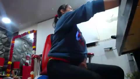 MARIPOSA online show from January 9, 1:32 am