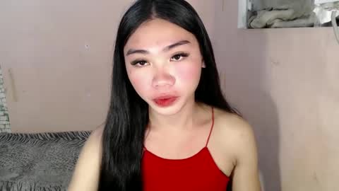 Snapshot of sexy_mikaxoxo chatting on February 5, 8:43 am mika online show from February 5, 8:43 am