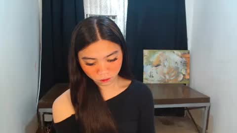 Snapshot of sexy_mikaxoxo chatting on September 14, 3:04 am mika online show from September 14, 3:04 am