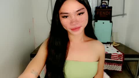 Snapshot of sexy_mikaxoxo chatting on February 10, 5:03 am mika online show from February 10, 5:03 am