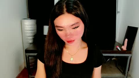 Snapshot of sexy_mikaxoxo chatting on March 11, 5:57 pm mika online show from March 11, 5:57 pm