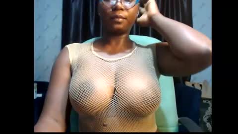 zoe online show from February 9, 6:26 pm