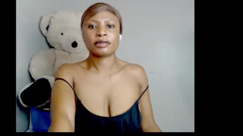 sophia online show from February 24, 8:02 am