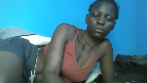 Snapshot of sexy_titz chatting on February 22, 5:34 am sexy_titz online show from February 22, 5:34 am