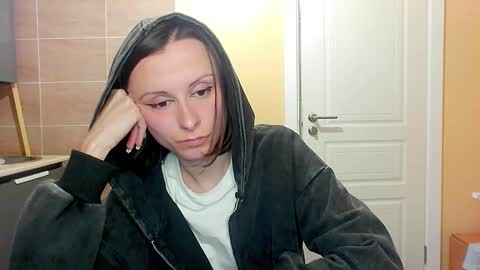 Mandy Green online show from October 3, 1:33 am