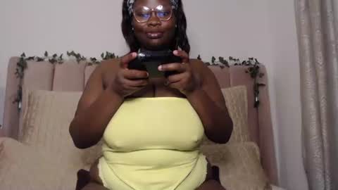 Angie online show from March 8, 1:59 am