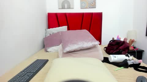 sexybrown_2005 online show from October 23, 12:27 am