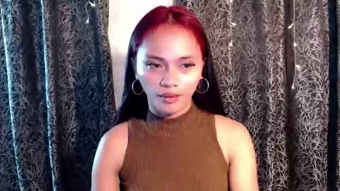 Miss Cheng online show from March 8, 1:59 pm