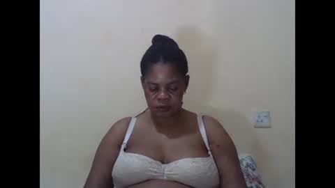 Snapshot of sexydove2 chatting on March 10, 7:07 pm EMILY online show from March 10, 7:07 pm
