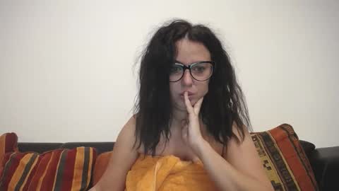 Snapshot of sexyerikka chatting on October 11, 1:10 am Eva online show from October 11, 1:10 am