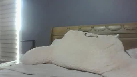 Snapshot of sexyfloridamilf chatting on September 11, 2:50 pm LisaisLuscious online show from September 11, 2:50 pm