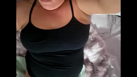 sexygoddesslikestofuck online show from January 13, 2:50 am