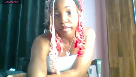 Snapshot of sexyhotbody_haileyxx chatting on September 24, 1:21 pm Hailey online show from September 24, 1:21 pm