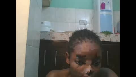 Snapshot of sexyhotgal23 chatting on December 24, 9:33 pm REBECCAH online show from December 24, 9:33 pm