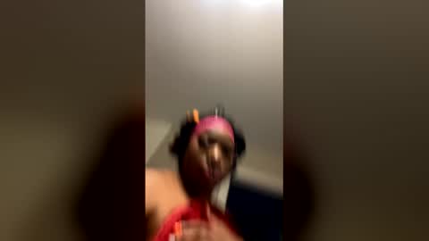 sexyisland_gyal online show from June 7, 9:10 pm