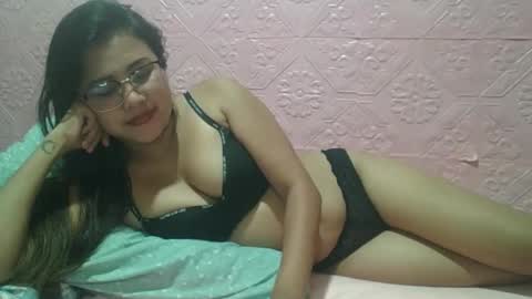 sexyjessa20 online show from February 4, 1:14 pm