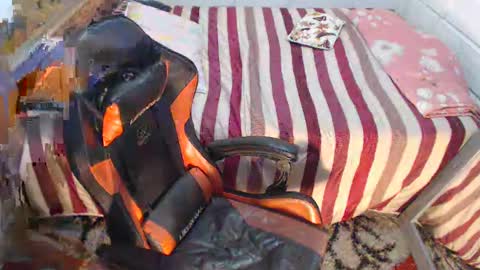 sexyjustin202 online show from February 4, 2:39 am