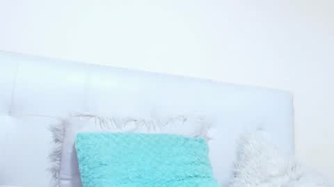 sexylatinssx online show from December 20, 8:02 pm