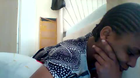 Snapshot of sexyqueen3457132 chatting on October 13, 11:24 am DOVY ACHIENG online show from October 13, 11:24 am