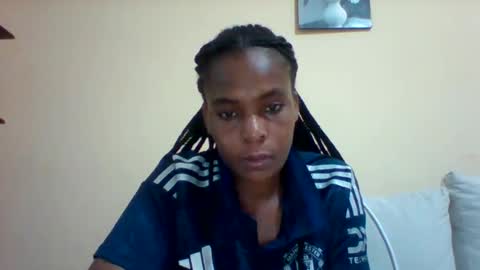 Snapshot of sexyqueen3457132 chatting on February 3, 8:35 pm DOVY ACHIENG online show from February 3, 8:35 pm