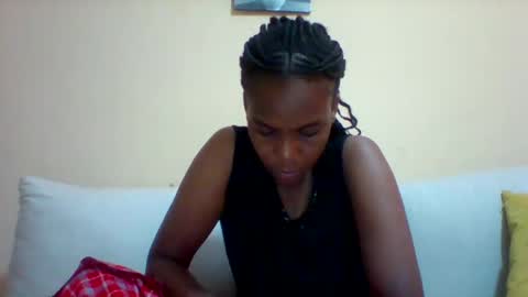 Snapshot of sexyqueen3457132 chatting on January 26, 8:46 am DOVY ACHIENG online show from January 26, 8:46 am
