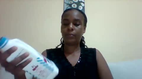 Snapshot of sexyqueen3457132 chatting on January 25, 9:25 pm DOVY ACHIENG online show from January 25, 9:25 pm