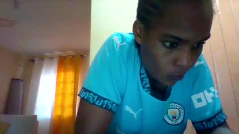 Snapshot of sexyqueen3457132 chatting on February 15, 12:11 pm DOVY ACHIENG online show from February 15, 12:11 pm